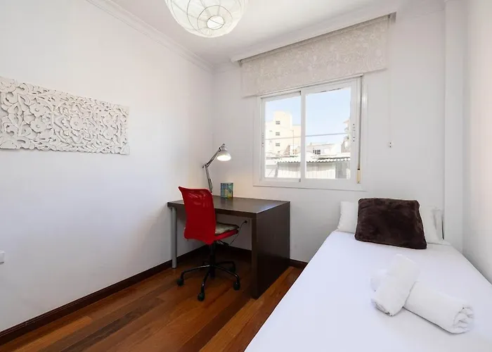 Spacious 3-bedroom In Apartment